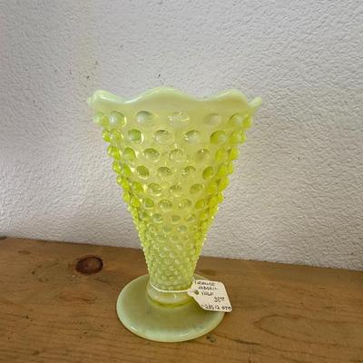 CONTEMPORARY VASELINE FENTON FAN VASE GLASS