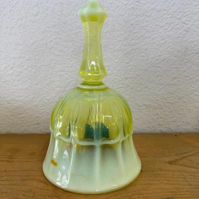 Vaseline Topaz Opalescent Glass Fenton Sydenham Bell