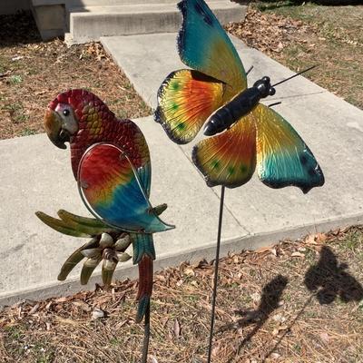 G8132 Lot of Parrot and Butterfly Metal Yard Garden Ornaments