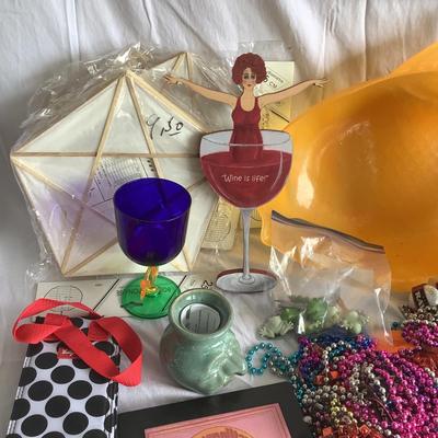 G8137 Large Assorted Party Lot
