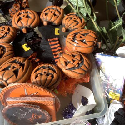 G8143 Large Lot of Halloween Decor