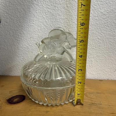 Vtg Jeannette Clear Elephant Glass Powder Jar/Candy Dish Lidded Trinket Box