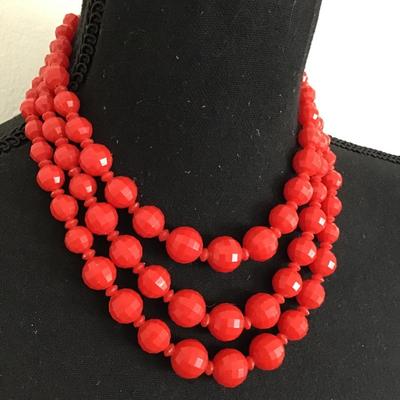 Vintage Faux Beaded Necklace