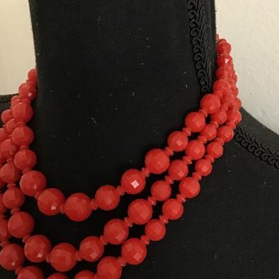 Vintage Faux Beaded Necklace