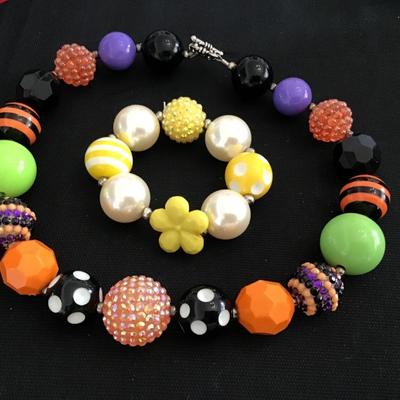 Costume Bracelet and Necklace Costume