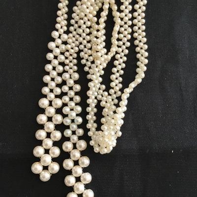 Pearl Type Tassel Necklace