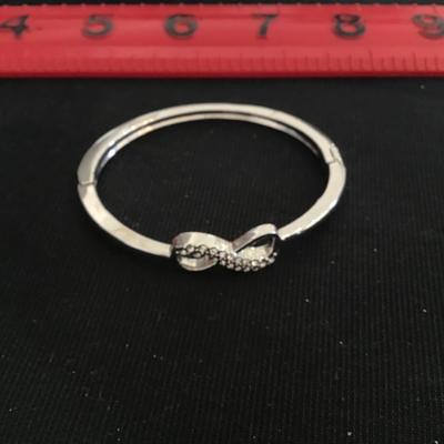 Hinged Rhinestone Bracelet