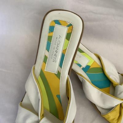 Mb8170 Lot of Ladies Talbots, White House Black Market Sandals