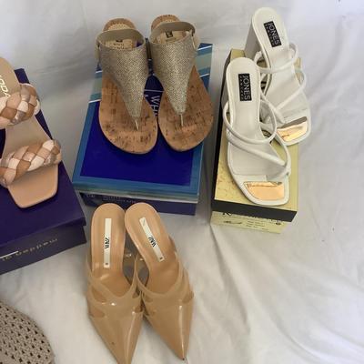 MB8177 Lot of Ladies Shoes: Sandals, Mules, and more