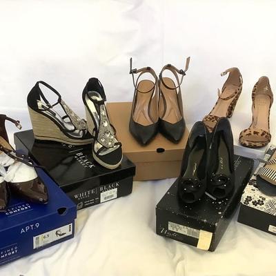 MB8183 Lot of Ladies High Heels, Pumps