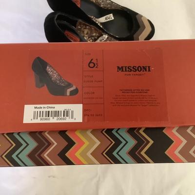 MB8185 Pair of Ladies MISSONI Pumps
