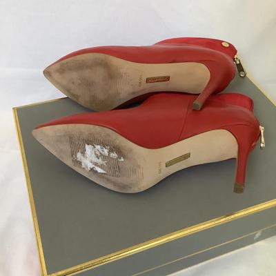 MB8196 Two Pairs of Ladies Boots