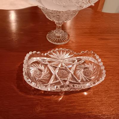 CRYSTAL SERVING PIECES