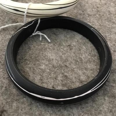 Vintage Black and white Bakelite bangle bracelets