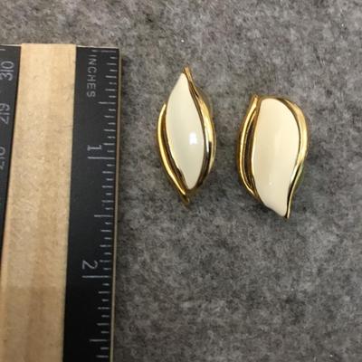 Vintage, gold, toned cream, white enamel stud earrings