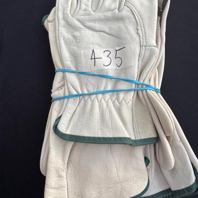 Four Pr New leather gloves, medium and large