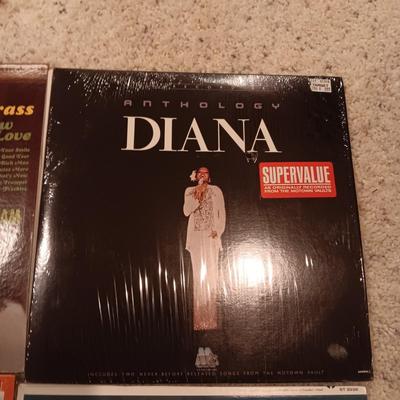 MAMA CASS, WHITNEY HOUSTON, GLEN CAMPBELL AND MORE ON VINYL RECORDS