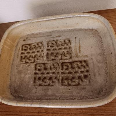 UNIQUE CLAY BAKING DISH