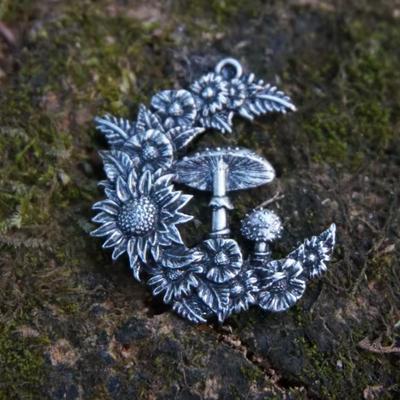 Floral Moon Witchy Pendant Necklace Gothic Charm Jewelry Gift, Antique Silver Plated Fashion Accessories Jewelry Creative Gift