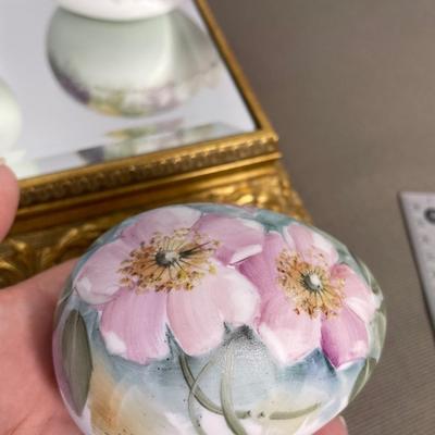 O’Keefe Hand Painted Porcelain Eggs