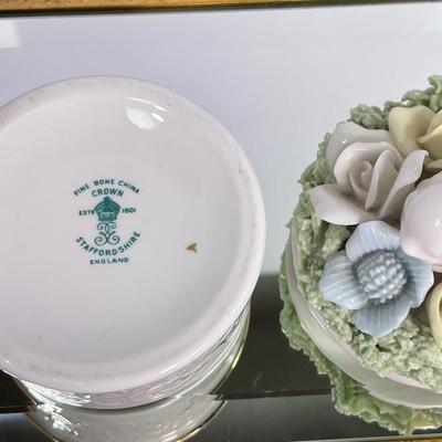Vintage Swans, Trinket and Music boxes