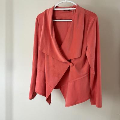UBR8367 Lot of Ladies Jackets & Vests-Soft Surroundings & Talbots