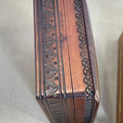 Vintage Folk Art Tolled Wooden Box