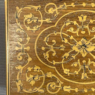 Vintage Wood Inlay Italian Music Box