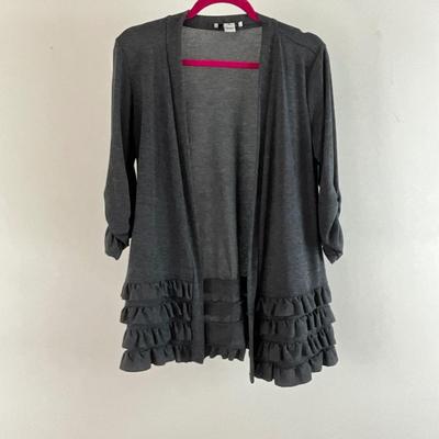 UBR8369 Lot of Ladies Sweater, Cardigan, Vest & Dress
