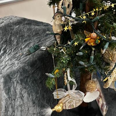 Christmas Tree and Ornaments Lot 1033