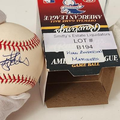 Ryan Anderson Mariners OMLB Signed Autographed Baseball In Collectors Case