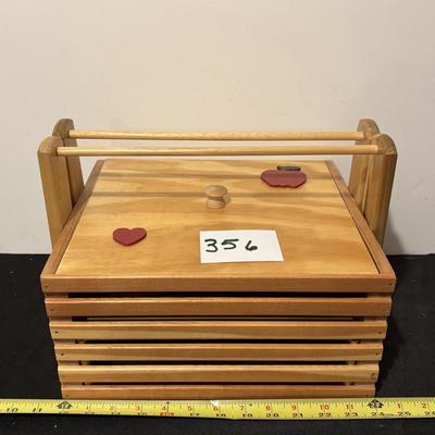 Handmade Pie Carrier
