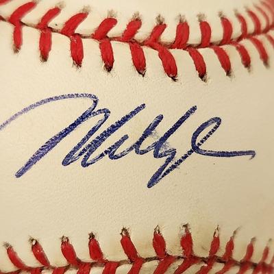 Mo Vaughan Red sox OMLB Signed Autographed Baseball In Collectors Case