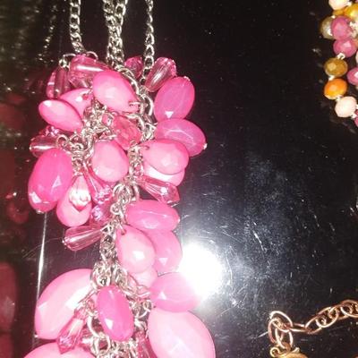 Jewelry Lot, Paparazzi, Vida, & more