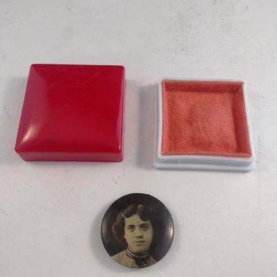 Antique Portrait Button Pin (#67)