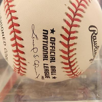 Denny Neagle Braves OMLB Signed Autographed Baseball In Collectors Case