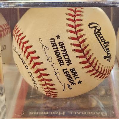 Vladimir Geurrero Expos OMLB Signed Autographed Baseball In Collectors Case