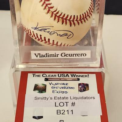 Vladimir Geurrero Expos OMLB Signed Autographed Baseball In Collectors Case