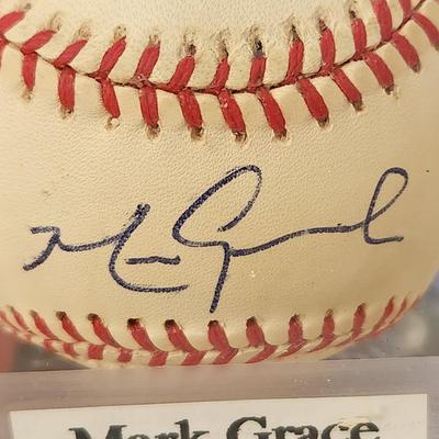 Mark Grace Cubs OMLB Signed Autographed Baseball In Collectors Case