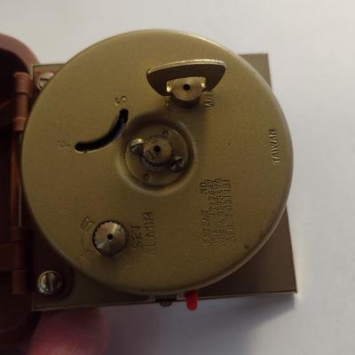 Sunrise (Taiwan) Wind-Up Travel Alarm Clock- Model 101-5