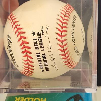 Glenallen Hill Cubs OMLB Signed Autographed Baseball In Collectors Case