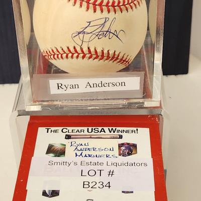 Ryan Anderson Mariners OMLB Signed Autographed Baseball In Collectors Case