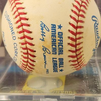 Luis Tiant Red Sox OMLB Signed Autographed Baseball In Collectors Case