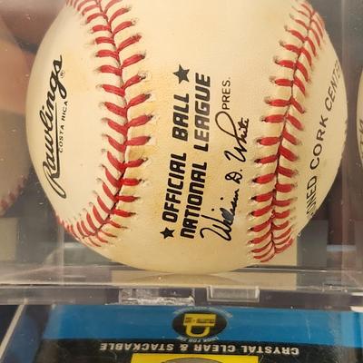 Manny Sanguillen Pirates OMLB Signed Autographed Baseball In Collectors Case