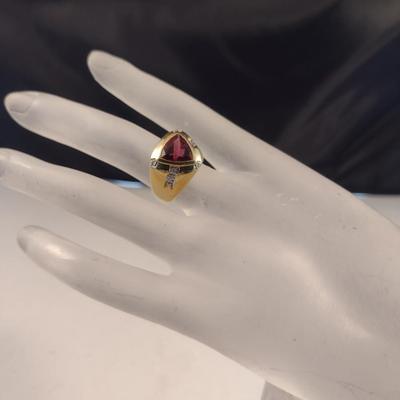 14 Karat Yellow Gold and Gemstone Ring- Size 5 1/2- Approx Weight 8.1 Grams (#1)