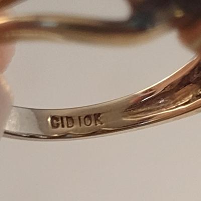 10 Karat Yellow Gold and Gemstone Ring- Size 6- Approx Weight 4.3 Grams (#4)