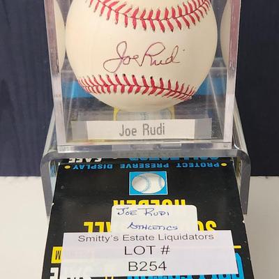 Je Rudi OMLB Signed Autographed Baseball In Collectors Case