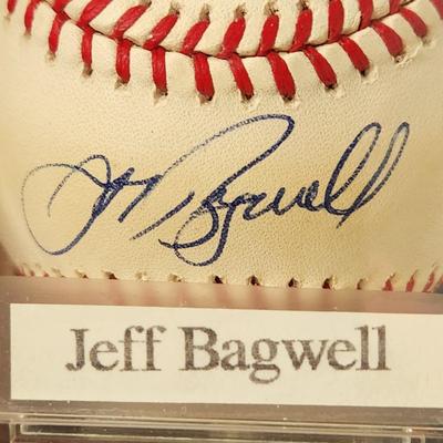 Jeff Bagwell Astros OMLB Signed Autographed Baseball In Collectors Case