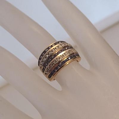 10 Karat Yellow Gold and Gemstone Ring- Size 5 1/2- Approx Weight 7.6 Grams (#7)