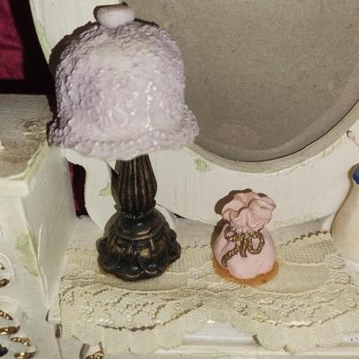 Vintage Miniature Dresser Photo Frame 2